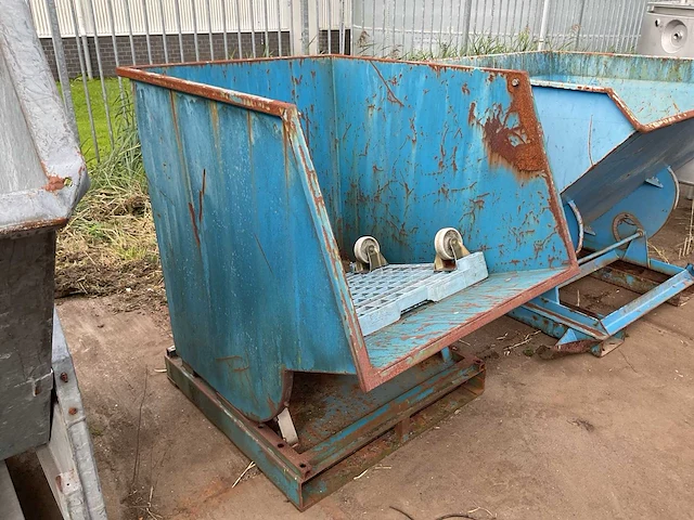 Heftruck kantelbak - afbeelding 1 van  4
