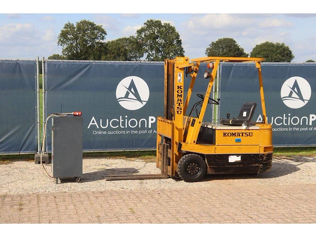 Heftruck komatsu fb15m-1 elektrisch - afbeelding 1 van  1