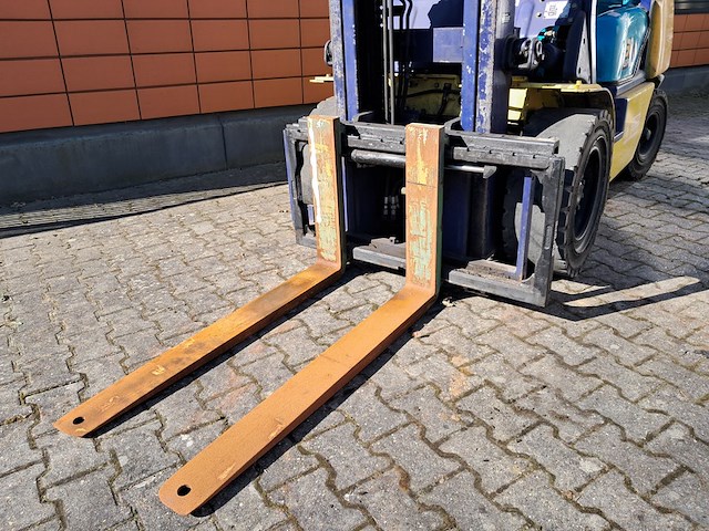 Heftruck, komatsu, fg30ht-12, geel / blauw, 2001 - afbeelding 23 van  24