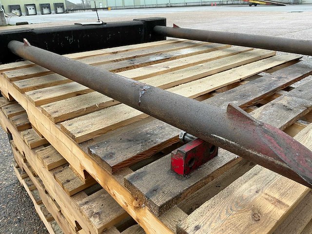 Heftruck lepelbord met bigbagdoorn - afbeelding 6 van  6