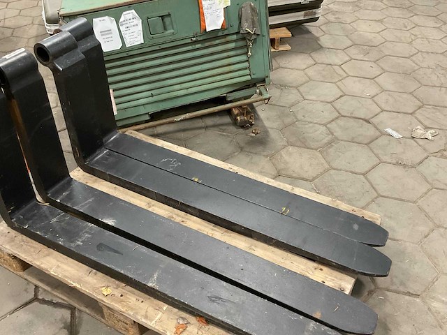 Heftruck lepels - afbeelding 1 van  4