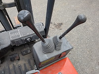 Heftruck linde, e15, bouwjaar 2000 - afbeelding 8 van  19