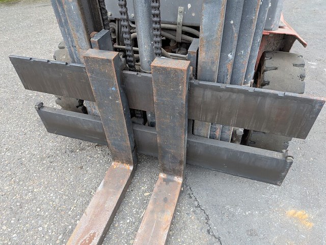 Heftruck linde, e15, bouwjaar 2000 - afbeelding 11 van  19