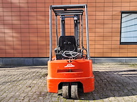 Heftruck, linde, e15, rood - afbeelding 17 van  19