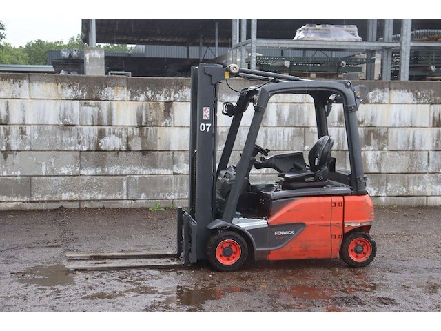 Heftruck linde e16p-02 elektrisch 1600kg 2018 - afbeelding 1 van  1