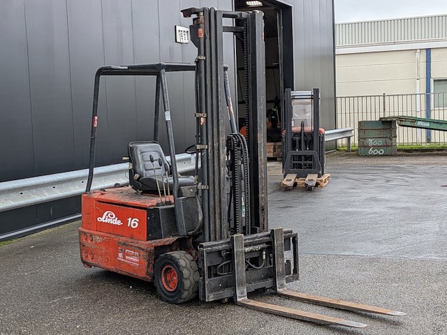 Heftruck linde, e16s, bouwjaar 1999 - afbeelding 17 van  23