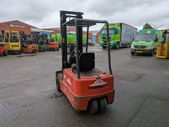 Heftruck linde, e16s, bouwjaar 1999 - afbeelding 20 van  23