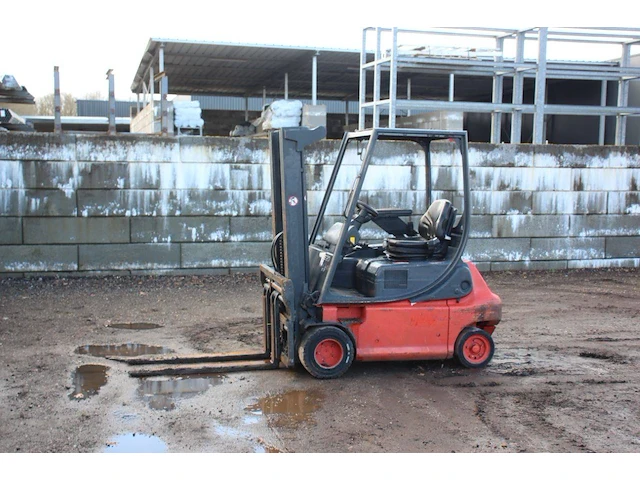 Heftruck linde e20p-02 elektrisch 2000kg 4.47m 2004 - afbeelding 1 van  1