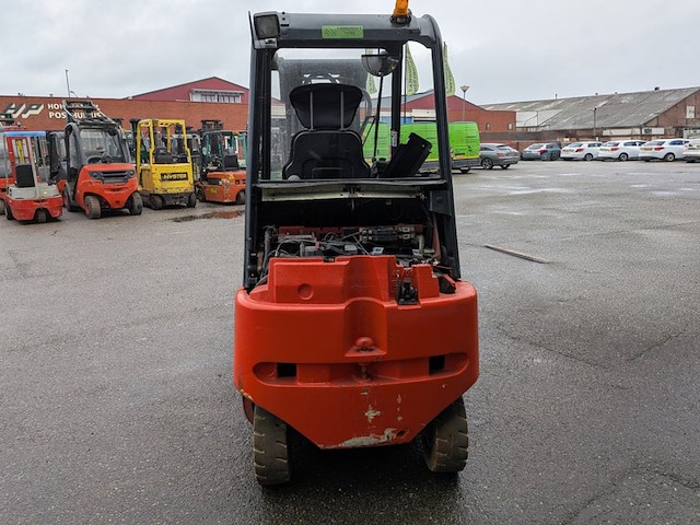 Heftruck linde, e25 - 600 / 03, bouwjaar 2009 - afbeelding 20 van  23