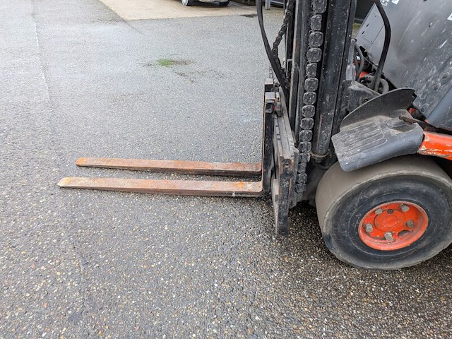 Heftruck linde, e25-02, bouwjaar 2001 - afbeelding 25 van  25