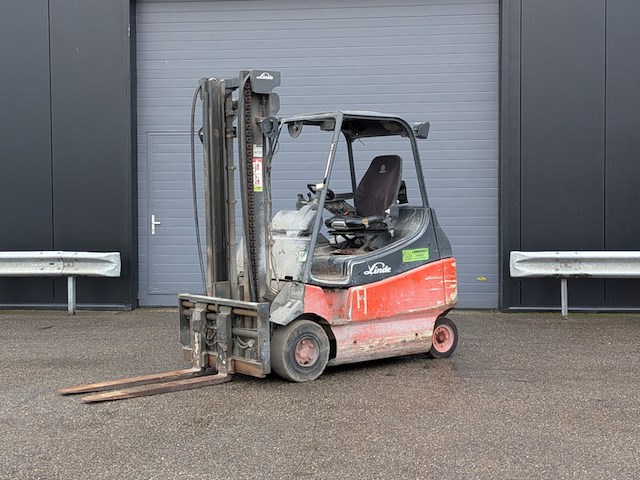 Heftruck linde, e25 / 600 - 03, bouwjaar 2008 - afbeelding 12 van  25