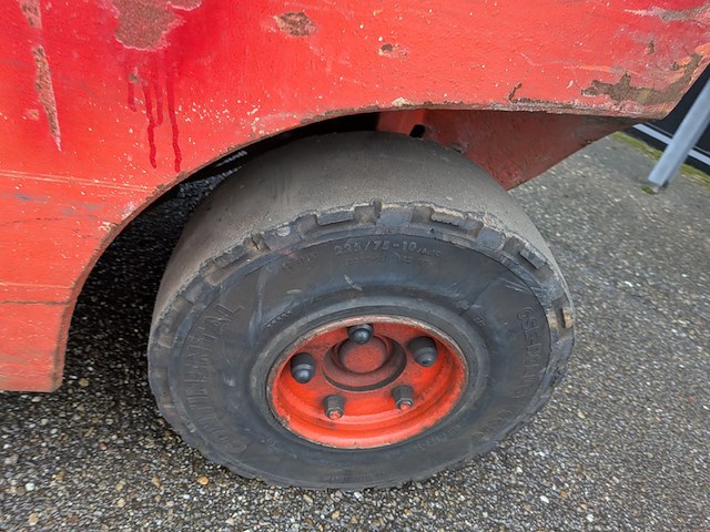 Heftruck linde, h30t, bouwjaar 2006 - afbeelding 17 van  24