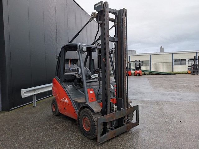 Heftruck linde, h30t, bouwjaar 2006 - afbeelding 18 van  24