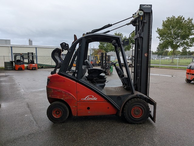 Heftruck linde, h30t, bouwjaar 2006 - afbeelding 19 van  24