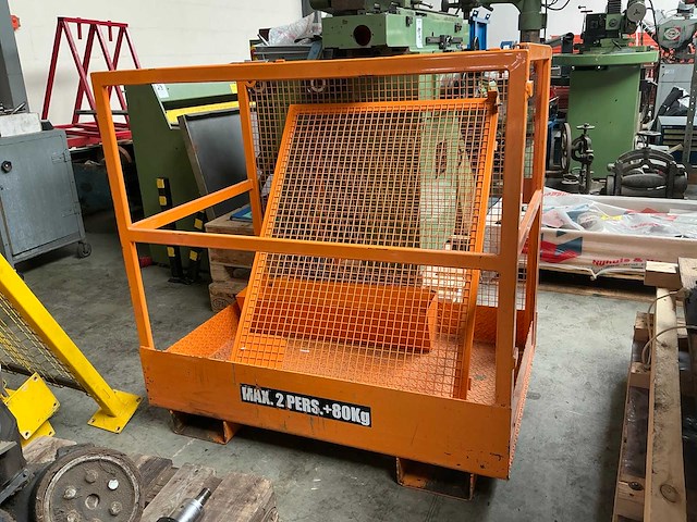 Heftruck manbak - afbeelding 1 van  4