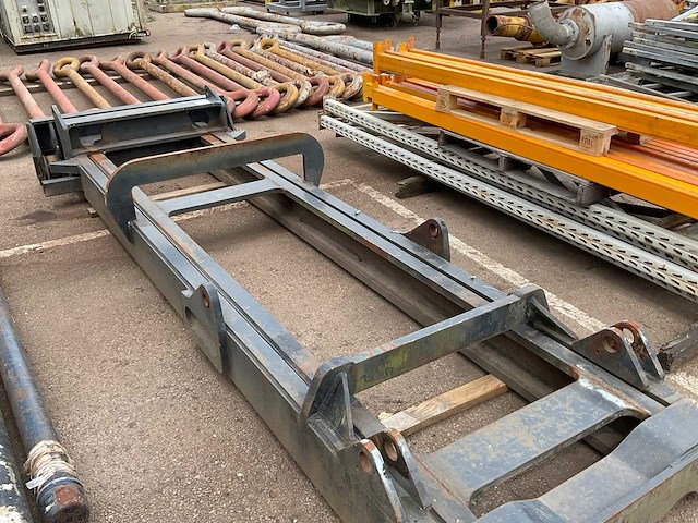 Heftruck mast - afbeelding 3 van  4