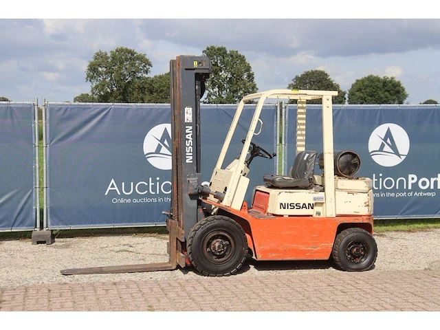 Heftruck nissan pf02a20u lpg 2000kg 3.7m - afbeelding 1 van  1