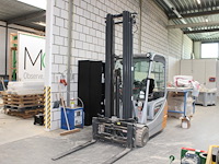 Heftruck still rx20-2u met driedelige mast, 48v 100 a acculader en set verlenglepels. hefhoogte 685 cm. sid...