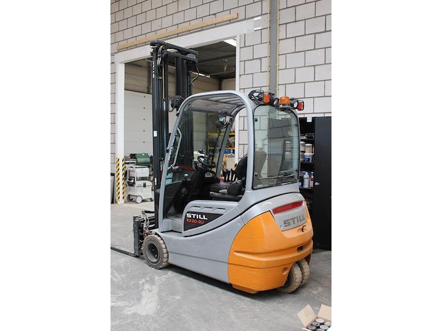 Heftruck still rx20-2u met driedelige mast, 48v 100 a acculader en set verlenglepels. hefhoogte 685 cm. sid... - afbeelding 2 van  9