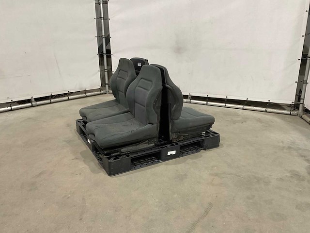 Heftruck stoel (4x) - afbeelding 1 van  8