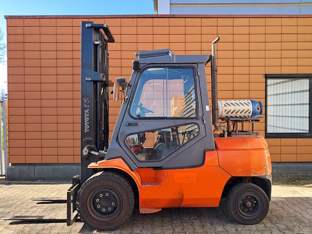 Heftruck, toyota, 02-7fg40, rood, 2008 - afbeelding 12 van  17