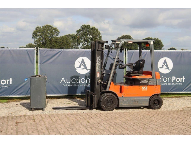 Heftruck toyota 7fbmf25 elektrisch 2500kg 4.3m 2010 - afbeelding 1 van  1