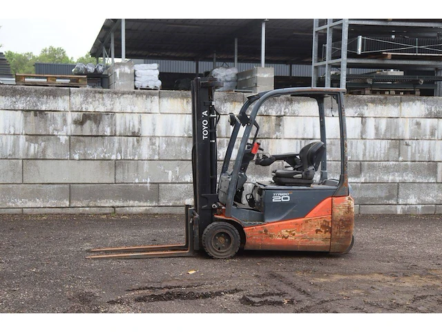 Heftruck toyota traigo 20 elektrisch 2000kg - afbeelding 1 van  1