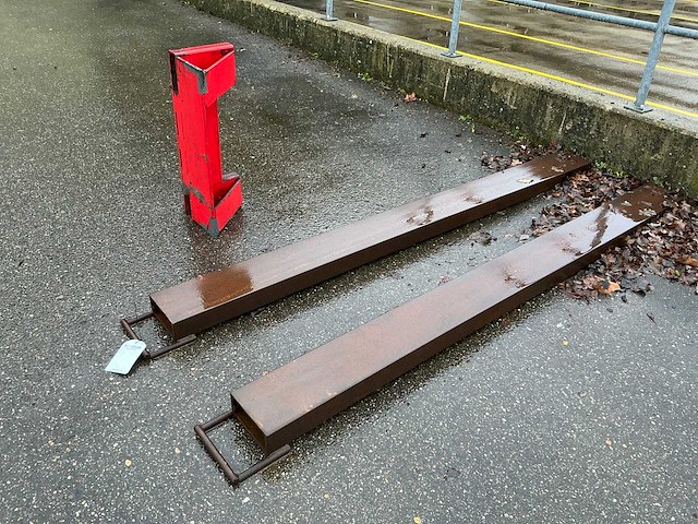 Heftruck verlenglepel en hulpstuk - afbeelding 1 van  5