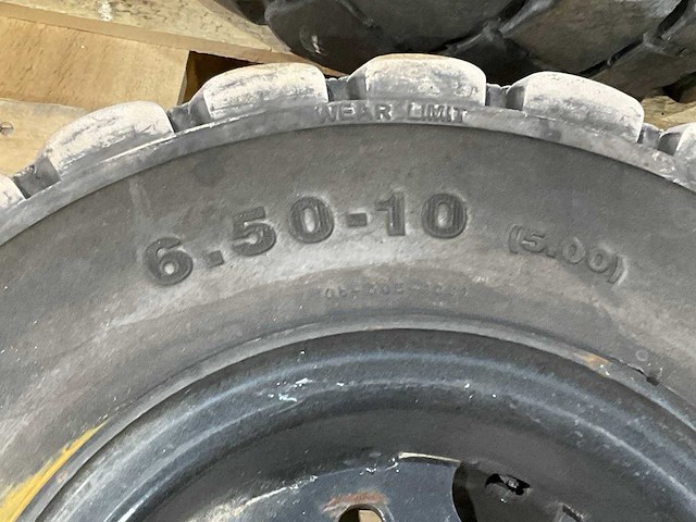 Heftruck wielen (4x) - afbeelding 8 van  11