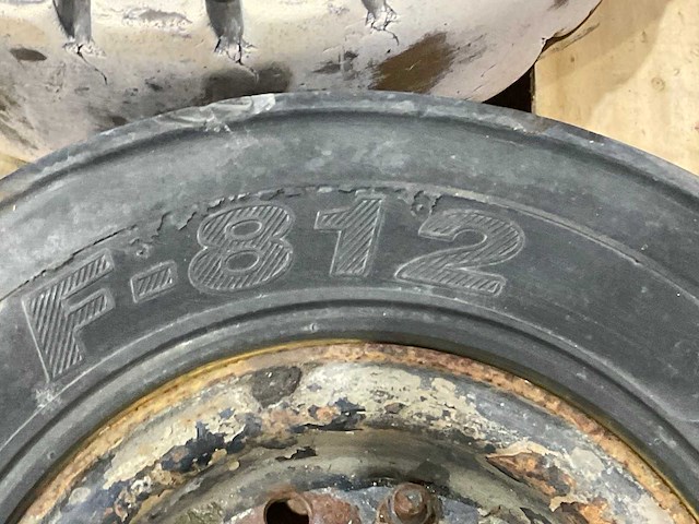 Heftruck wielen (4x) - afbeelding 7 van  11