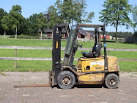 Heftruck yale gdp25tf diesel 2340kg 4.95m 2003