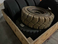 Heftruckbanden - afbeelding 6 van  7