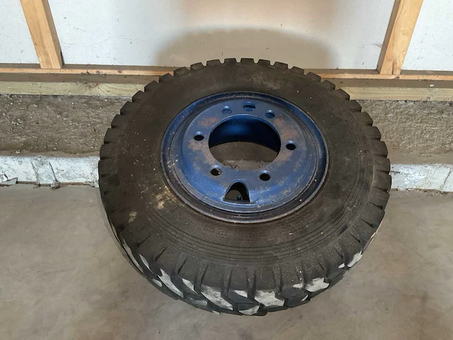 Heftruckbanden - afbeelding 5 van  7