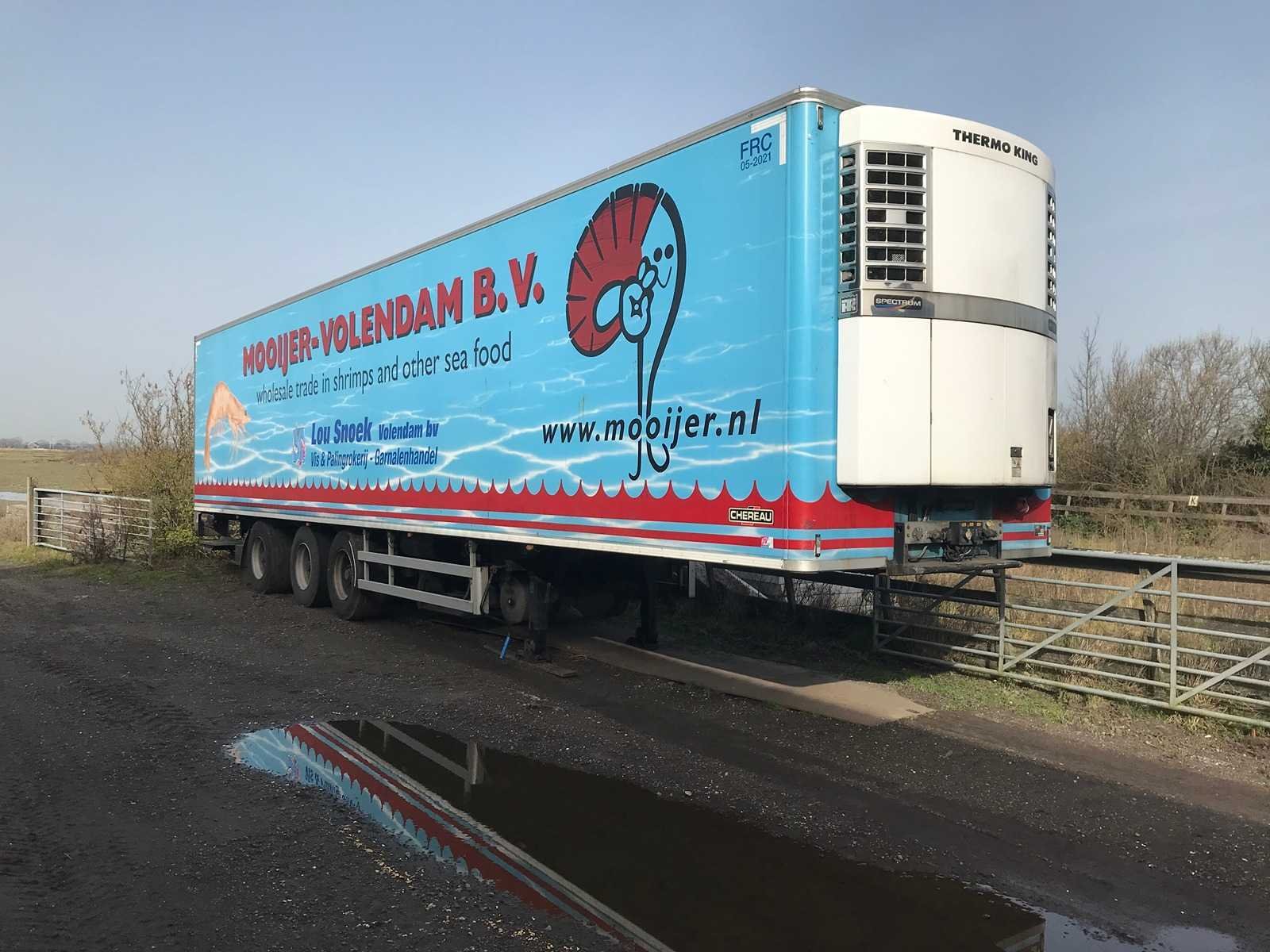 Heftrucks, grondverzetmachines, opleggers, steigerplanken, units en zakelijke goederen