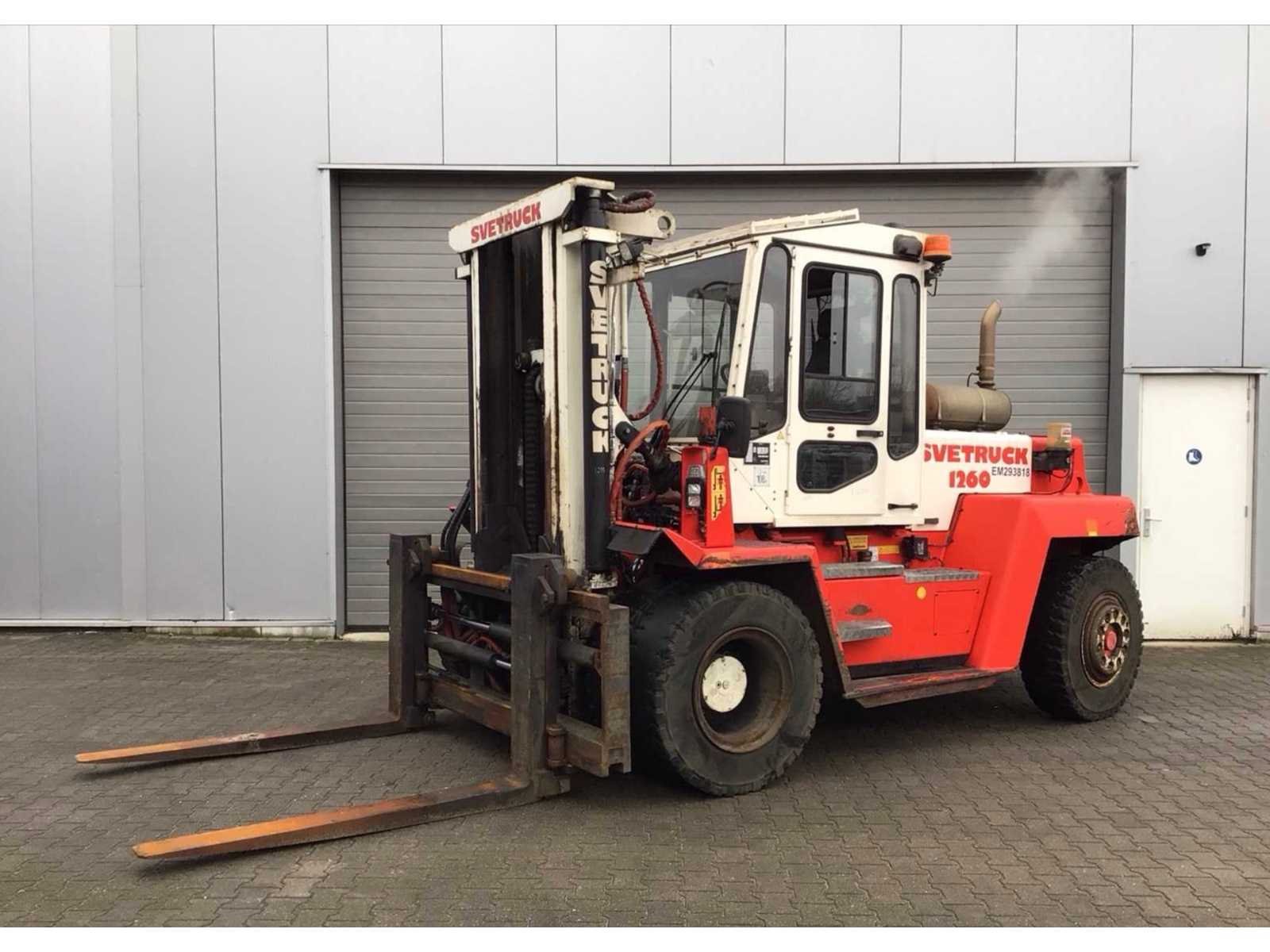 Heftrucks, magazijntrucks en gereedschap