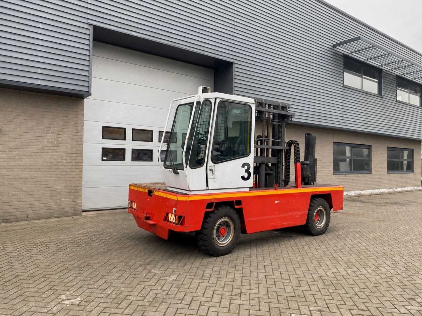 Heftrucks, palletstellingen en magazijninventaris