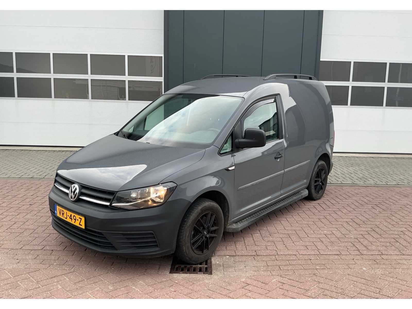 Heftrucks, palletwagens, gereedschappen en materialen