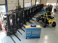 Heftrucks, veegmachines, reinigingsmachines, gereedschappen en werkplaatsinrichting