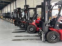 Heftruckveiling & quads, aggregaten en gereedschappen