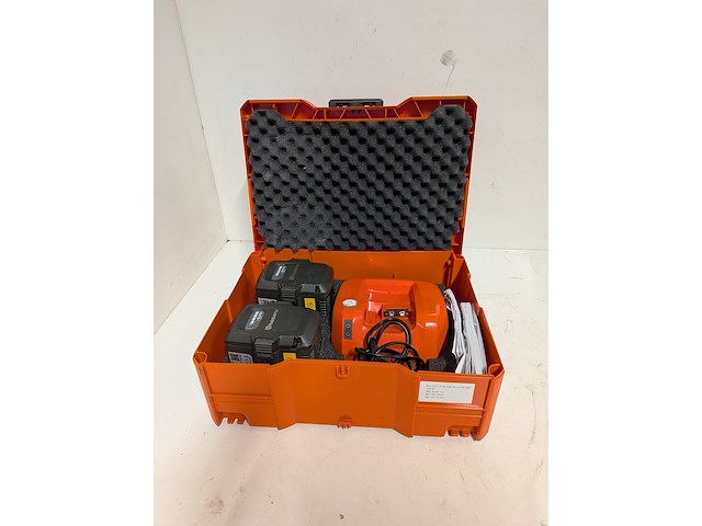 Heggenschaar - 60cmo inclusief accupakket (2 accu's en lader) husqvarna, 520ihd61, bouwjaar 2020 - afbeelding 13 van  13