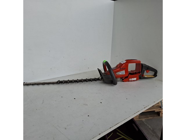 Heggenschaar 60cm accu 36v husqvarna, 520ihd60, bouwjaar 2021 - afbeelding 1 van  9