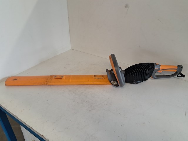 Heggenschaar elektrisch, pellenc, helion 2 - afbeelding 1 van  8