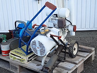 Heggenschaar en 2x kettingzaag - afbeelding 14 van  20