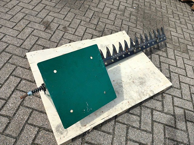 Heggenschaar voor minigraver - afbeelding 3 van  8