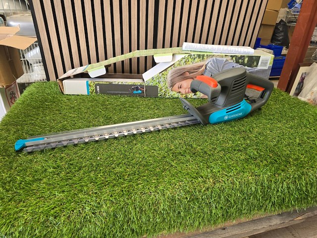 Heggeschaar electrisch gardena, easy cut 420/45 - afbeelding 1 van  5