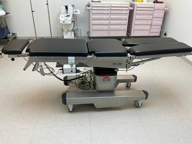 Heijneman medical opt30 operatietafel - afbeelding 13 van  24