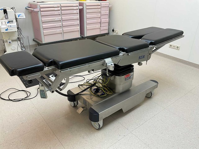 Heijneman medical opt30 operatietafel - afbeelding 14 van  24