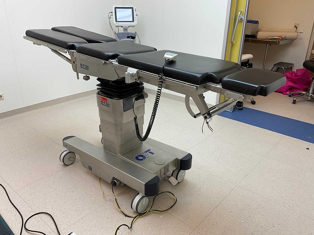 Heijneman medical opt30 operatietafel - afbeelding 23 van  24