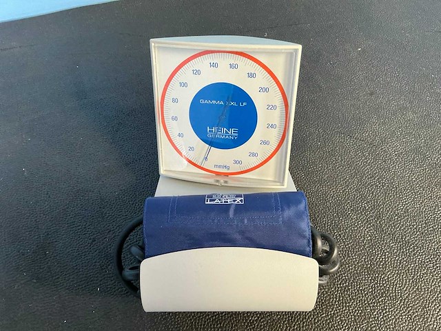 Heine - gamma xxl lf - muur / hand bloeddrukmeter - 2008 - afbeelding 2 van  3