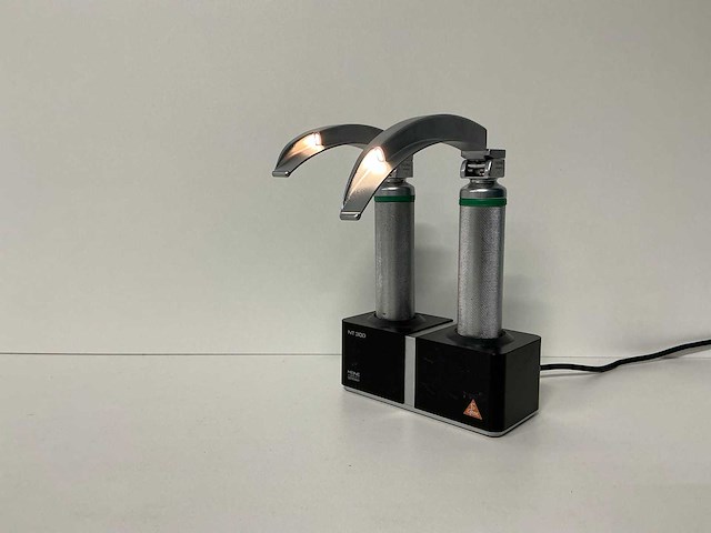 Heine - laryngoscoop set - afbeelding 1 van  2